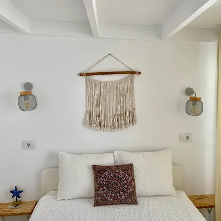 Veronicas Apartment